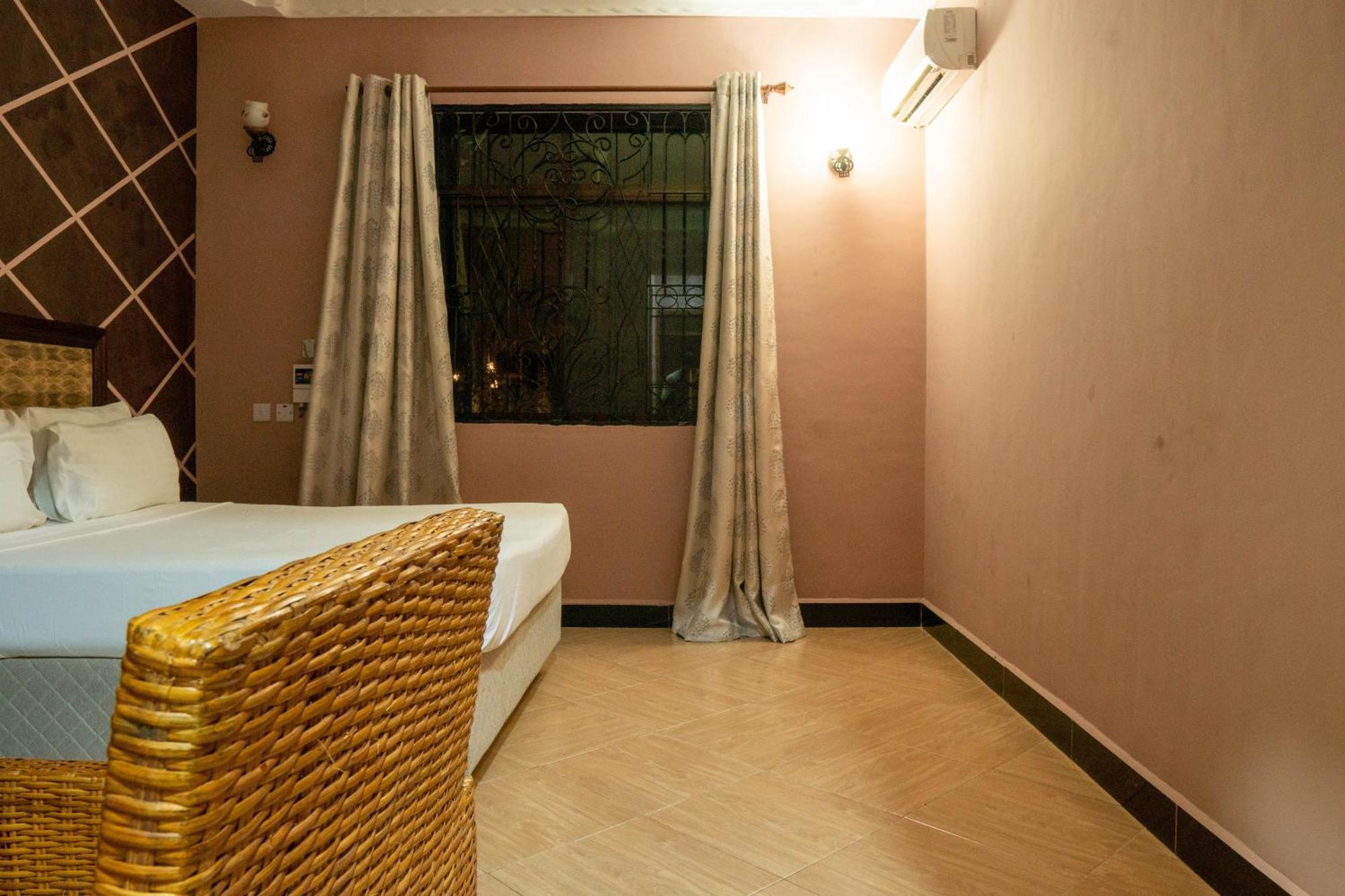 Paradiso Hotels & Resorts Dar-es-Salaam Eksteriør bilde